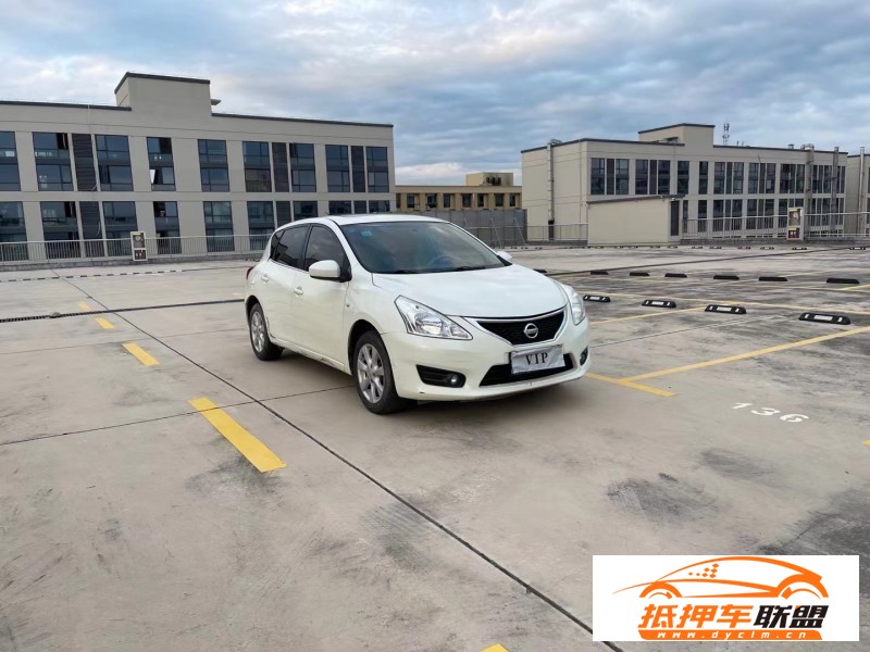  13年日產(chǎn)騏達(dá)轎車 