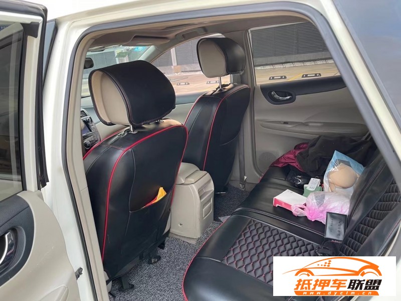  13年日產(chǎn)騏達(dá)轎車 