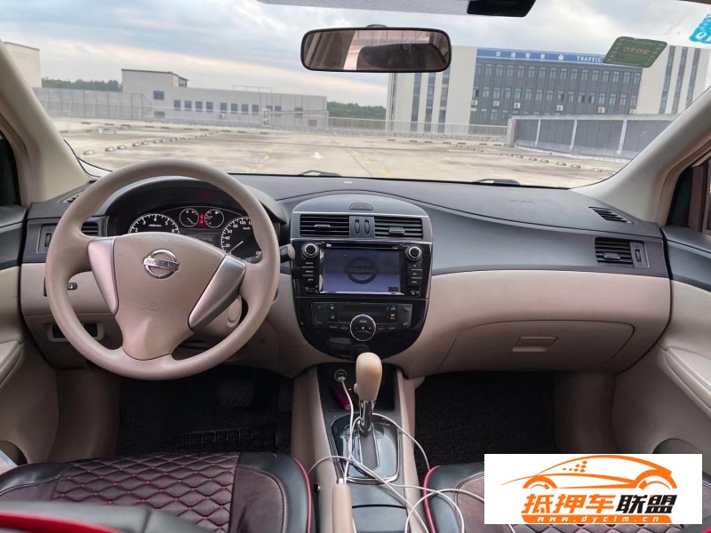  13年日產(chǎn)騏達(dá)轎車 