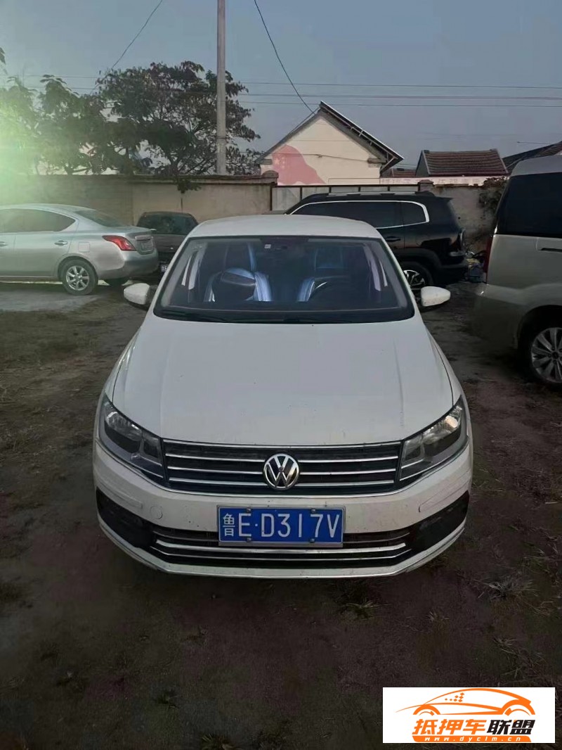  21年大眾桑塔納轎車 