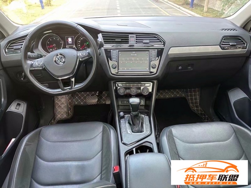 18年大眾途觀轎車 