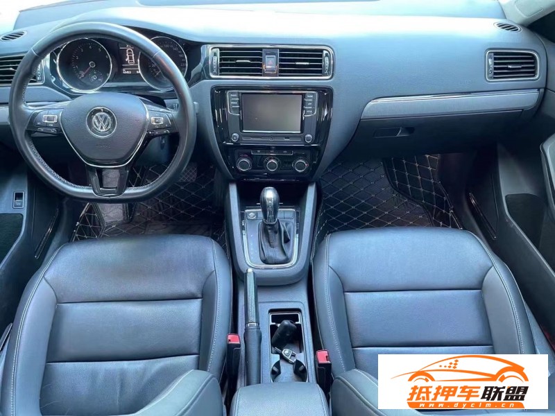  18年大眾速騰轎車 