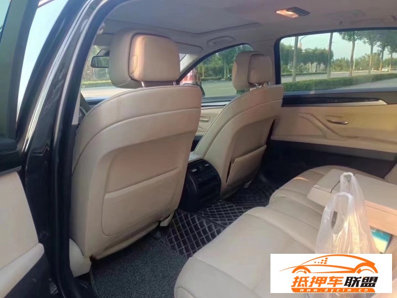  12年寶馬5系轎車 