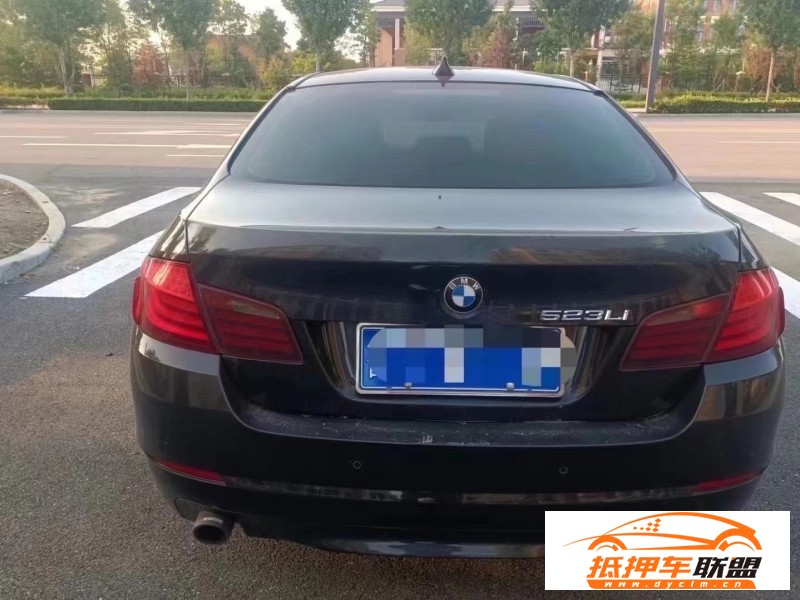  12年寶馬5系轎車 