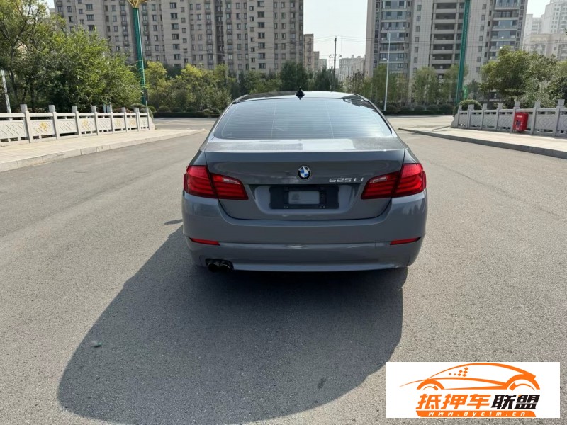  12年寶馬5系轎車(chē) 