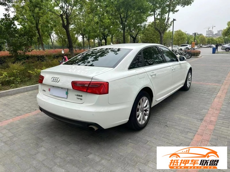 14年奧迪A6L轎車 