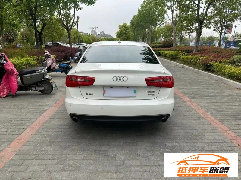  14年奧迪A6L轎車 