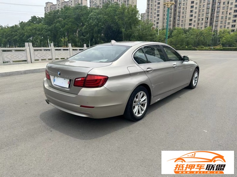  12年寶馬5系轎車 