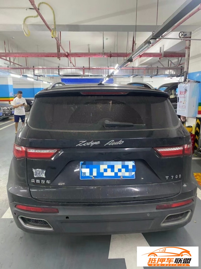  18年眾泰T700轎車(chē) 