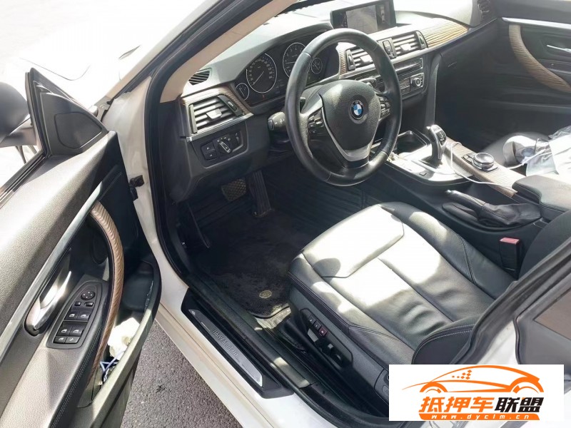  13年寶馬3系GT轎車 