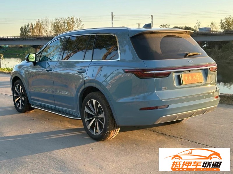  21年理想ONE轎車 