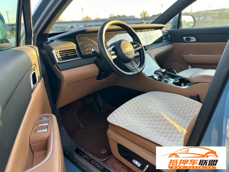  21年理想ONE轎車 