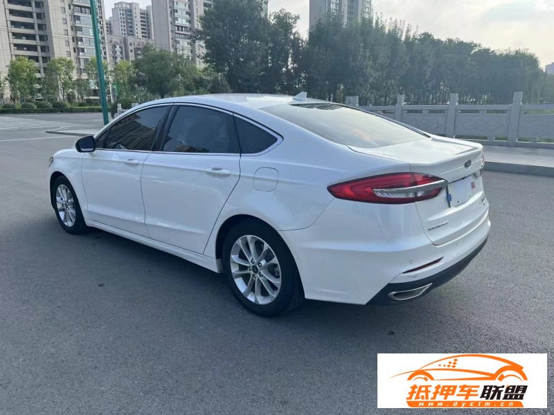  21年福特蒙迪歐轎車 