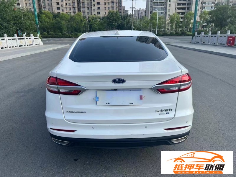  21年福特蒙迪歐轎車 