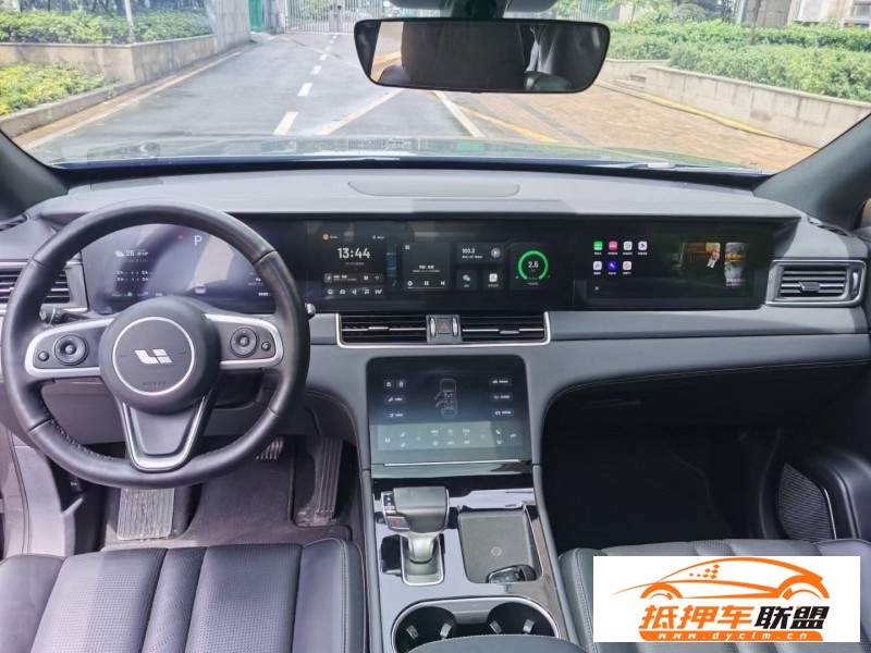  21年理想ONE轎車 