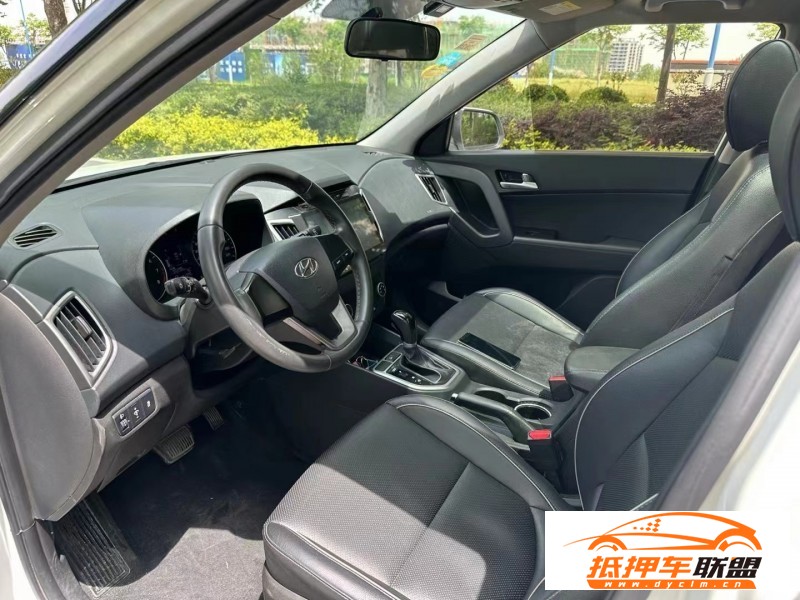  16年現(xiàn)代ix25SUV 
