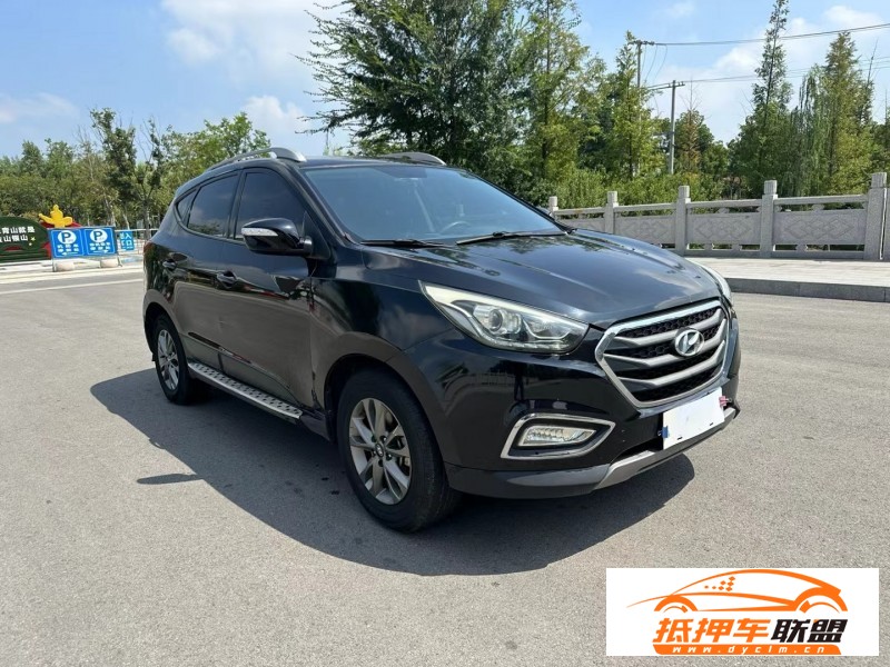  17年現(xiàn)代ix35SUV 