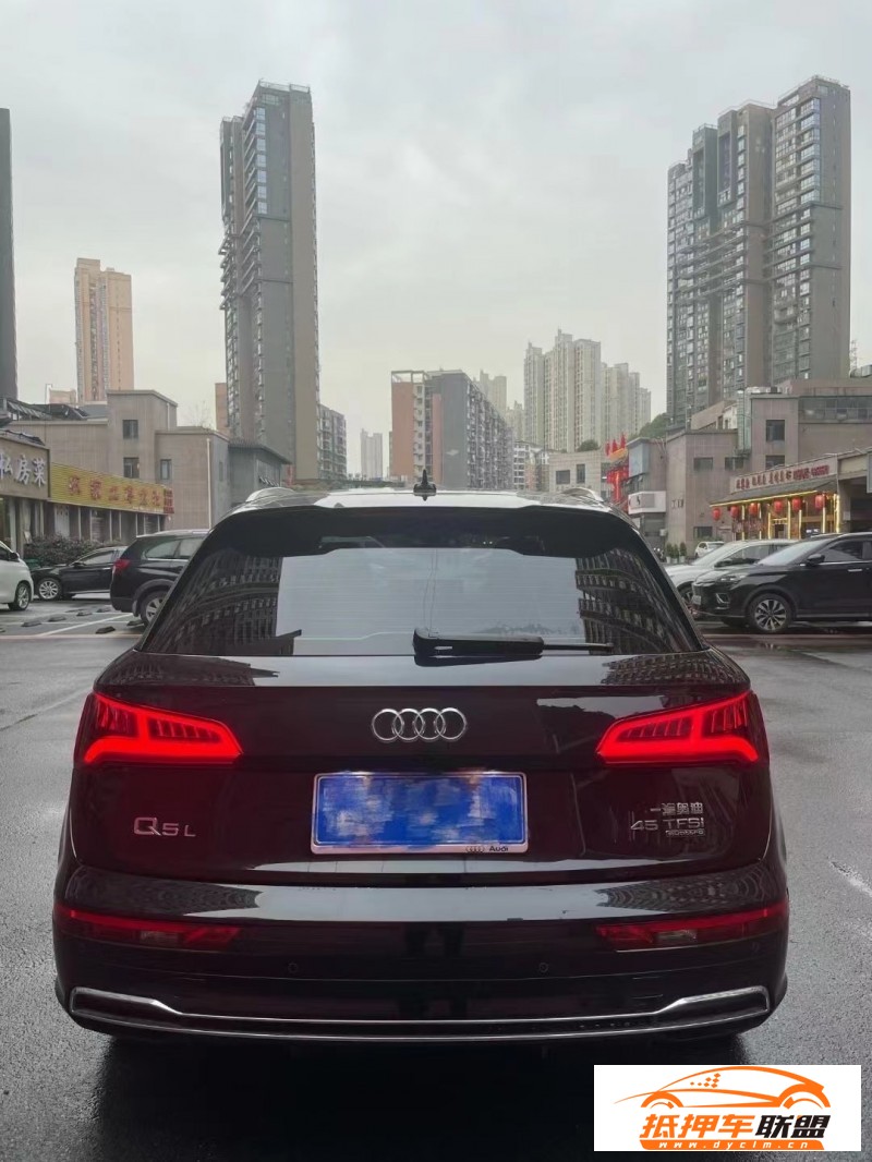  20年奧迪Q5SUV 