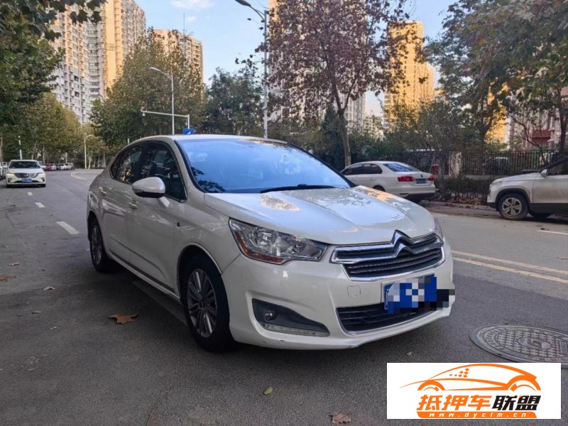  13年雪鐵龍C4轎車 