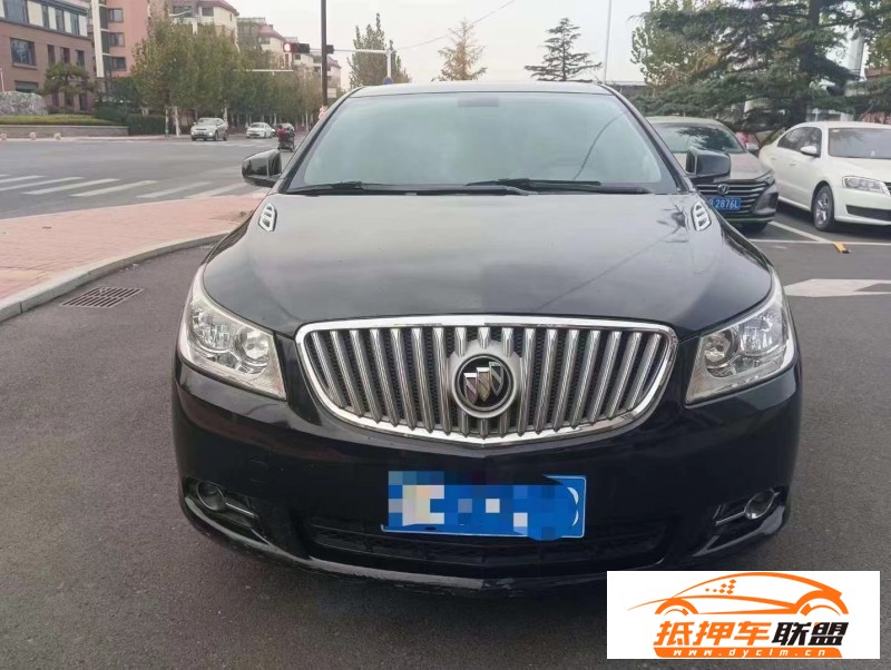  13年別克君越轎車 