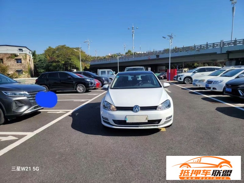  16年大眾高爾夫轎車 