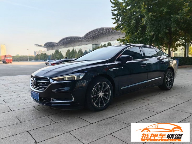 20年別克君越轎車 