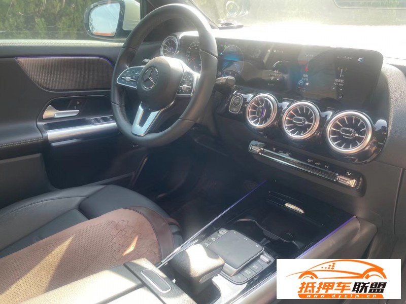 22年奔馳GLASUV 
