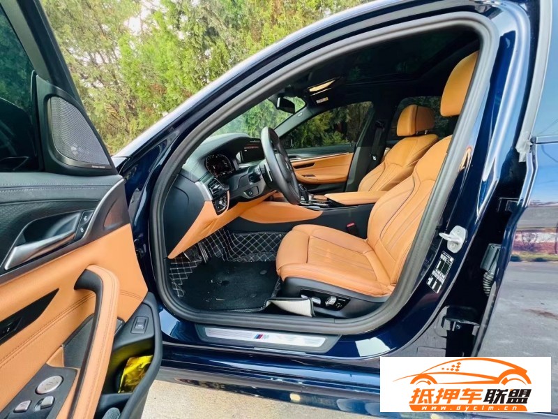  23年寶馬5系轎車(chē) 