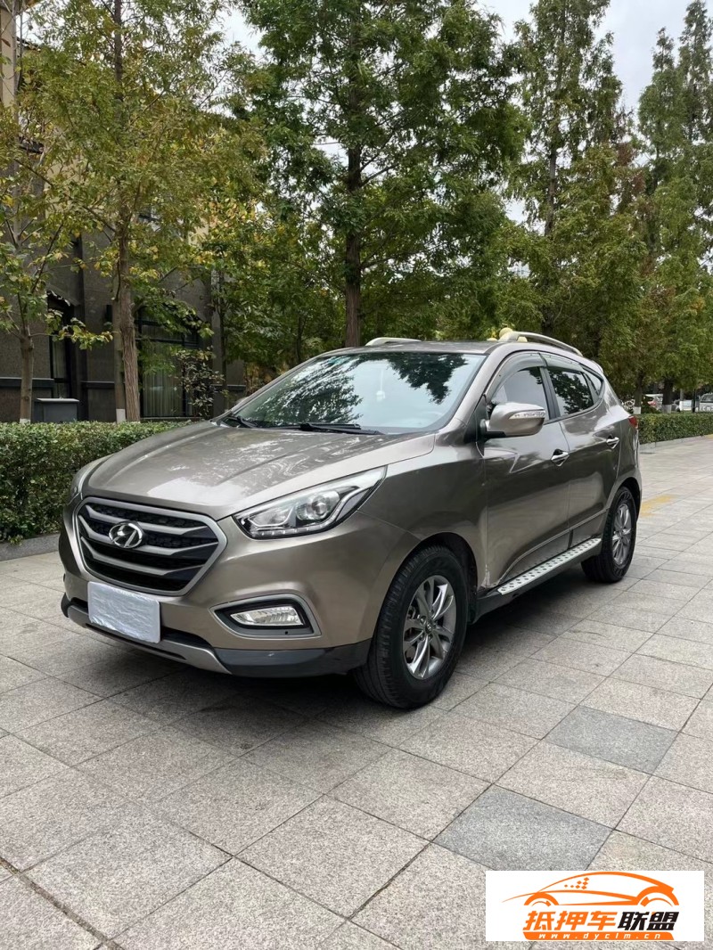  14年現(xiàn)代ix35轎車 