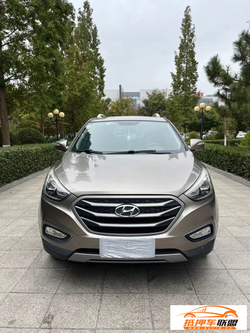  14年現(xiàn)代ix35轎車 