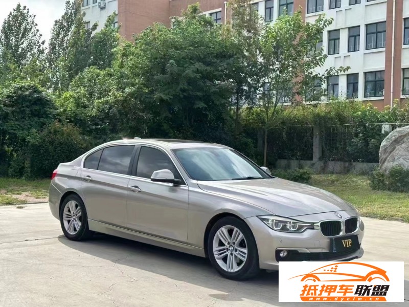  17年寶馬3系轎車 