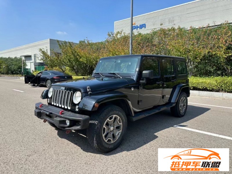  17年Jeep牧馬人轎車 