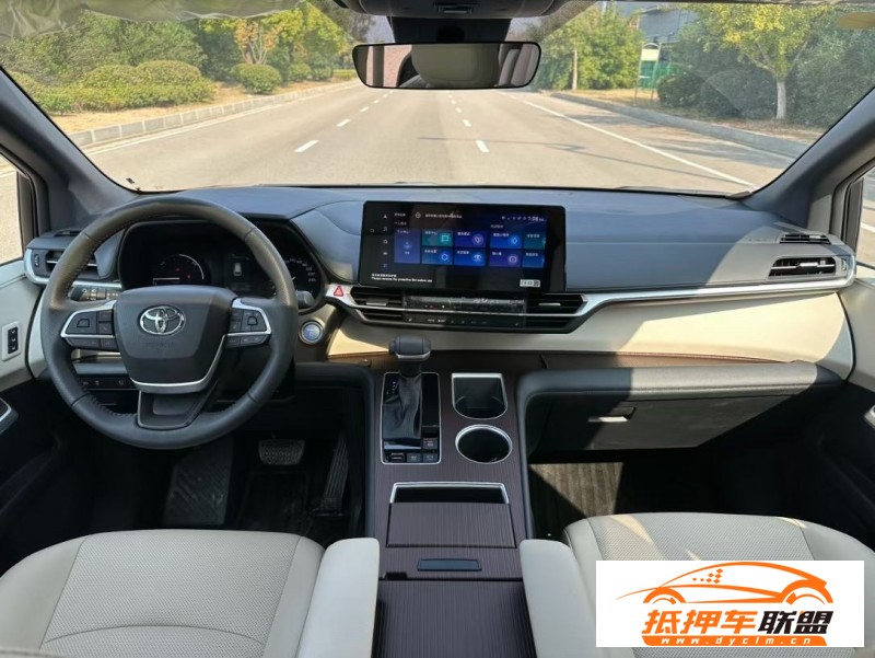  23年豐田普瑞維亞SUV 