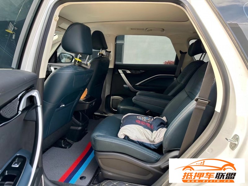  22年吉利嘉際MPV 