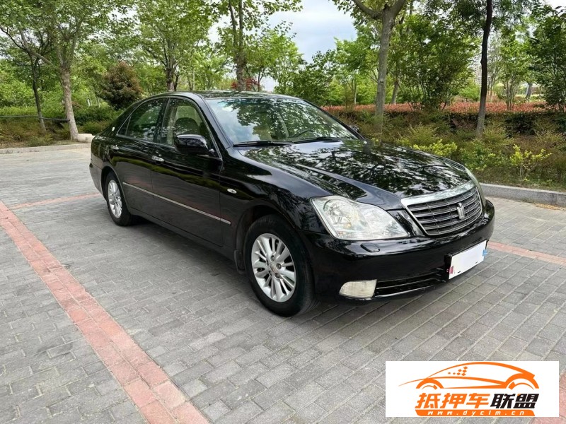  06年豐田皇冠轎車 