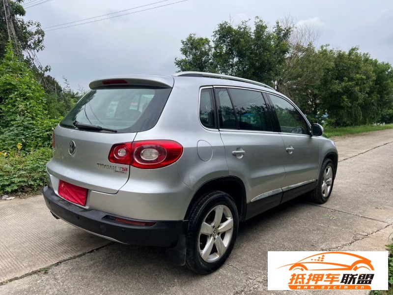  12年大眾途觀轎車 