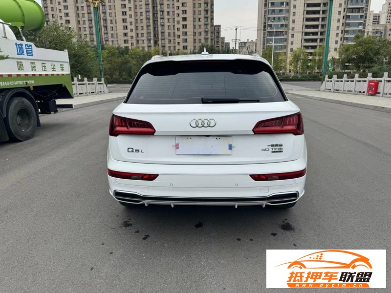  20年奧迪Q5SUV 