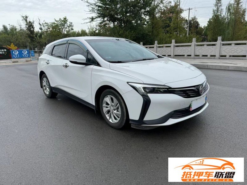  21年別克微藍轎車 