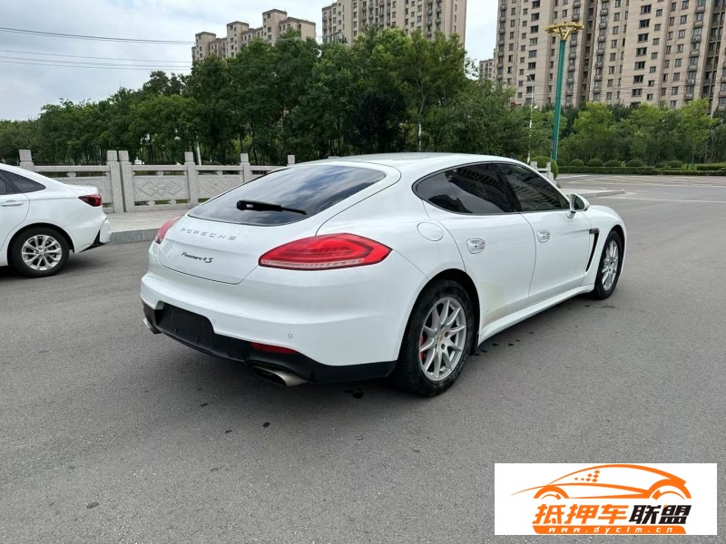  14年保時捷帕納梅拉跑車 