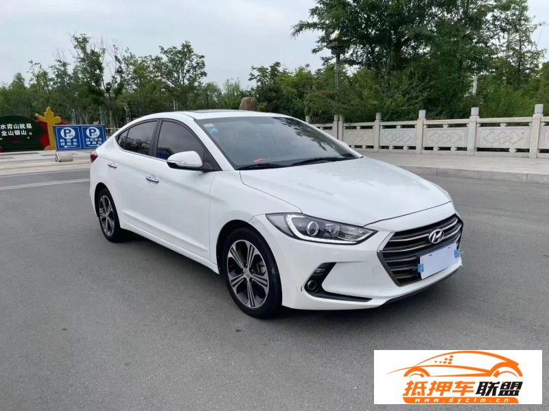  18年現(xiàn)代領(lǐng)動轎車 