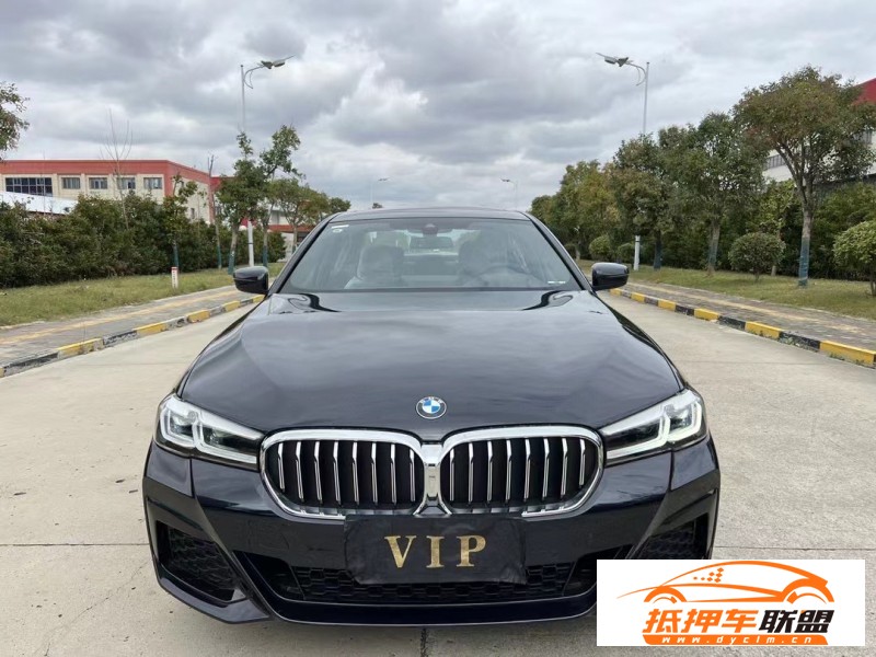  23年寶馬5系轎車 