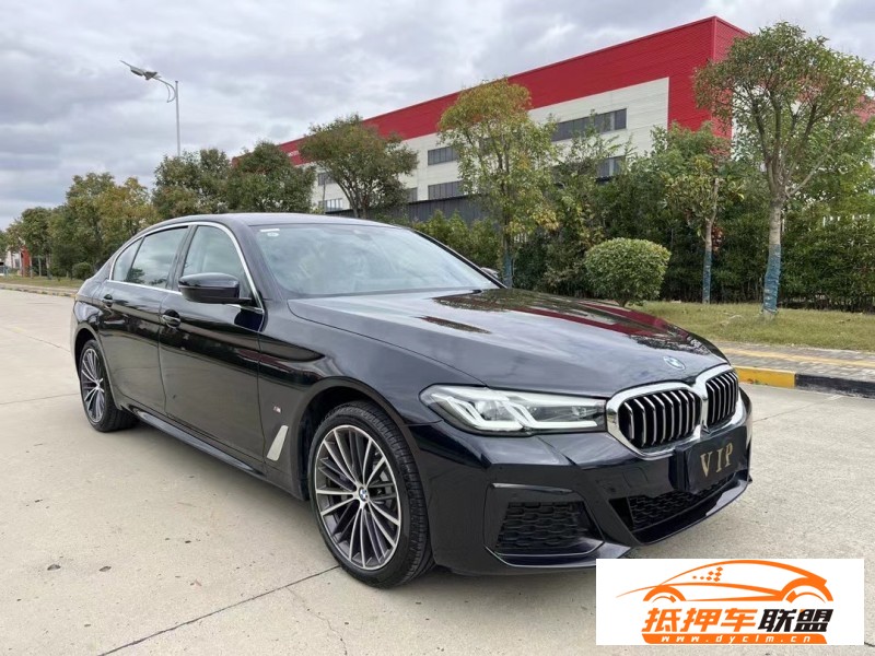  23年寶馬5系轎車 