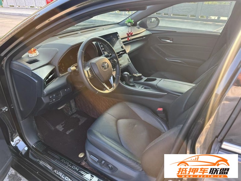  22年豐田亞洲龍轎車 