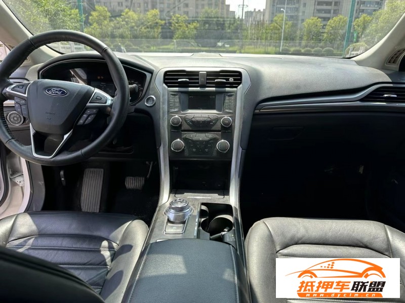  18年福特蒙迪歐轎車 