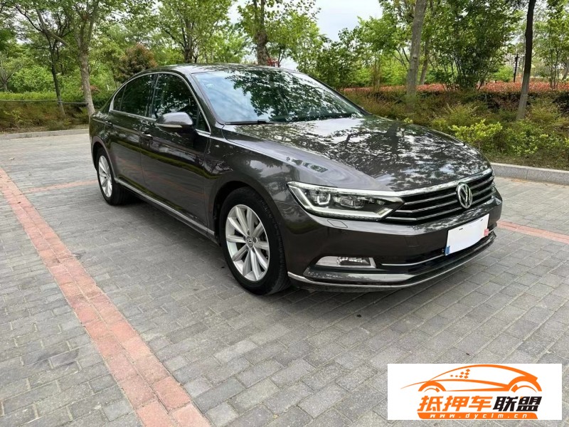  17年大眾邁騰轎車 