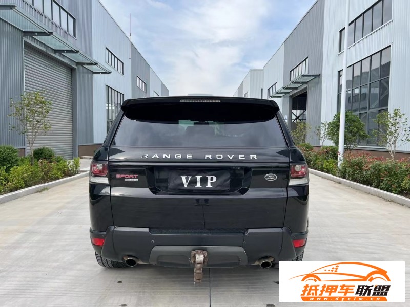  17年路虎攬勝運(yùn)動(dòng)版轎車(chē) 