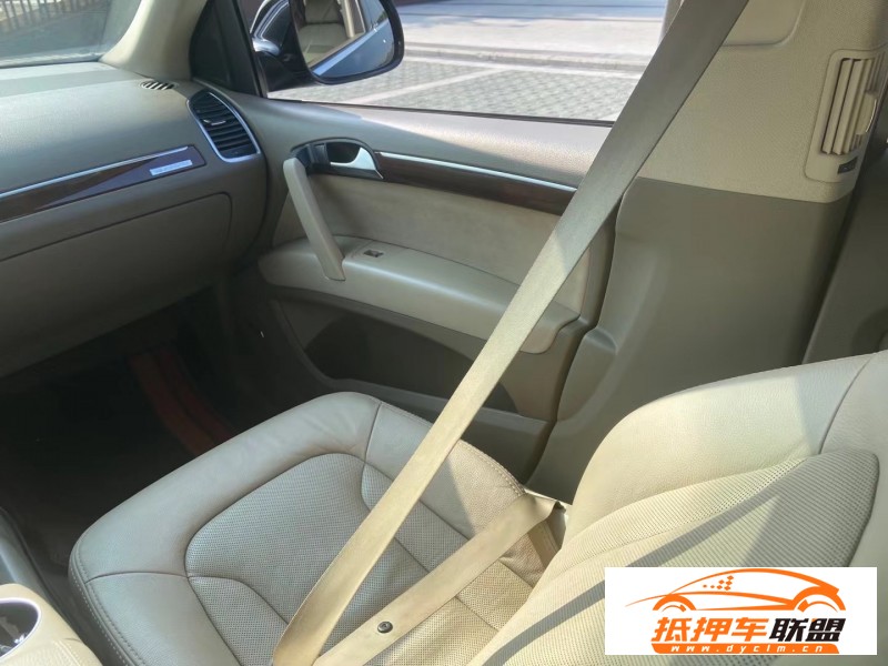  12年奧迪Q7SUV 
