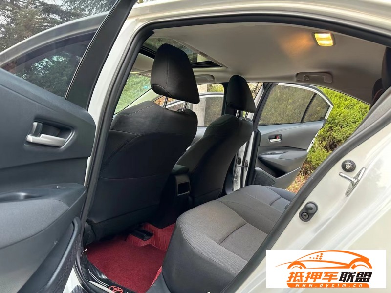  20年福特蒙迪歐轎車 
