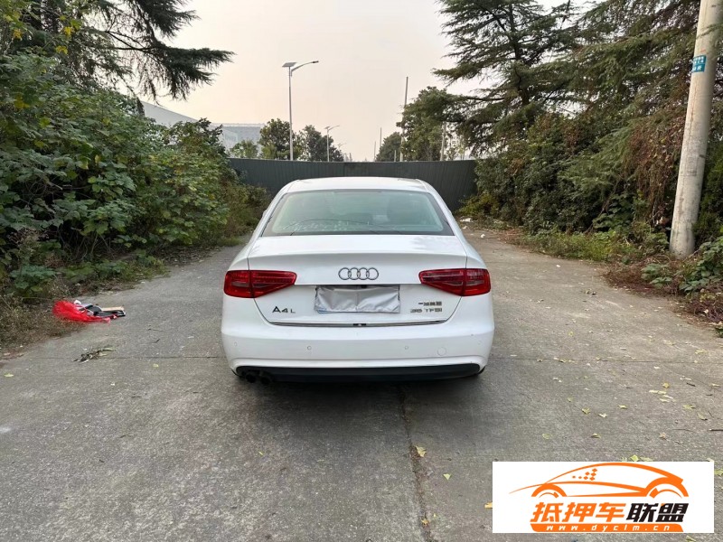  16年奧迪A4L轎車 