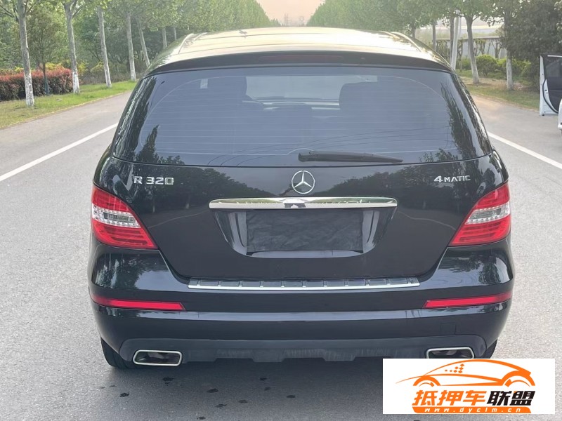  16年奔馳R級(jí)轎車 
